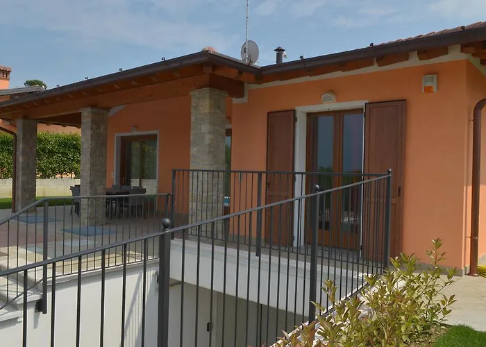 Villa Artemia *