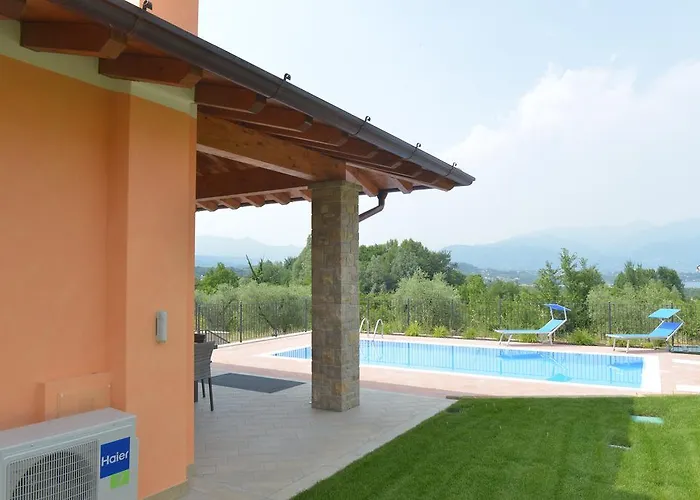 Artemia Villa Manerba del Garda