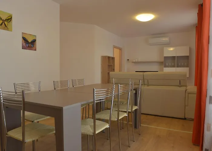 Villa Artemia *